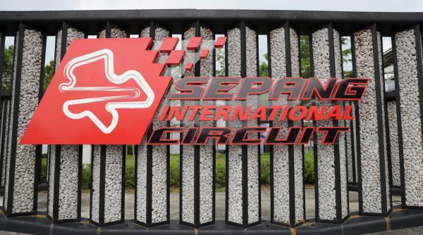 formula 1 marele premiu al bahrainului va fi inlocuit cu cel al malaeziei din cauza razboiului din iran