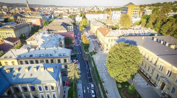 alin tise acuzatii dure la adresa guvernului spitalele din cluj au primit de aproape trei ori mai putine posturi decat bihorul
