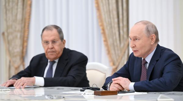 primim ajutor de sus lavrov pretinde ca a existat o interventie divina in numirea lui putin in functia de presedinte