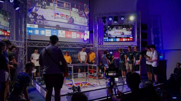 elita roboticii mondiale la bucuresti 32 de echipe din romania si alte 8 internationale concureaza la bucharest twin cup