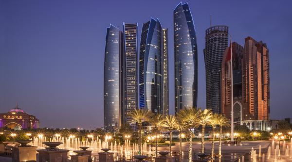 ft de la 3 000 de rachete la hai sa discutam cum au trecut emiratele de la ostilitate la detensionarea situatiei cu iranul