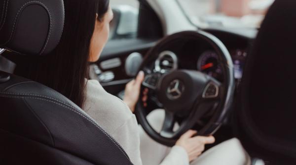 Trecerea la o mașină premium: ce contează cu adevărat când faci pasul