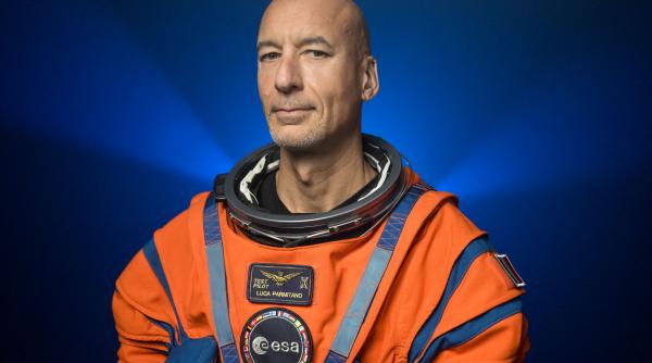am ramas fara cuvinte cum se pregateste astronautul italian luca parmitano pentru misiunea artemis iii