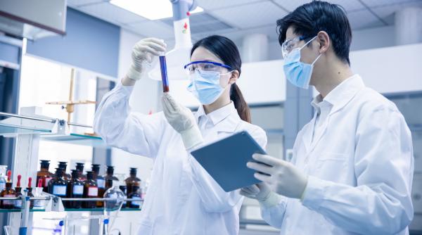 o fata a murit in timpul unui tratament experimental de editare genetica in china parintii au platit 860 000 de dolari pentru el