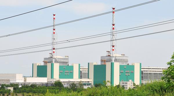 cum au reusit bulgarii sa si tina in functiune centrala nucleara de la kozlodui desi dunarea a scazut dramatic