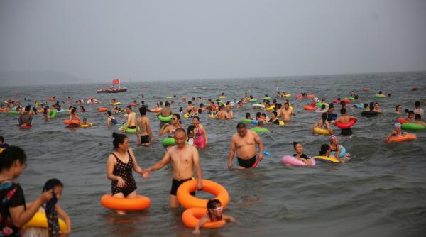 misterioasa statiune unde xi jinping si conducerea chinei se retrag in fiecare vara nimeni nu stie exact ce se intampla acolo