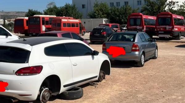 pompierii greci s au trezit cu masinile vandalizate dupa misiunile la incendii hotii au furat chiar si rotile autovehiculelor