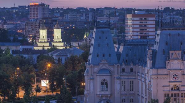 scandal in iasi dupa oprirea iluminatului public noaptea muraru ii cere lui chirica sa anuleze masura s a reinstaurat ceausismul