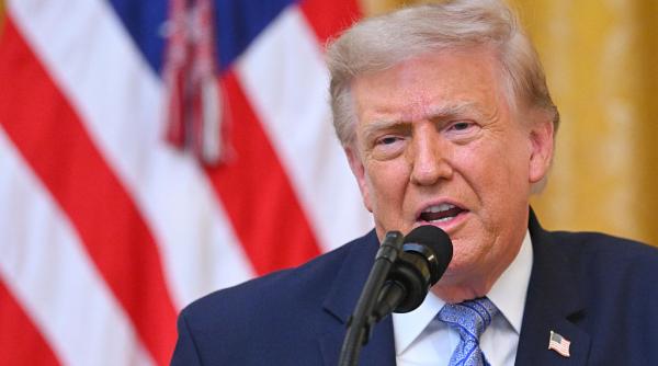 trump ameninta din nou iranul si spune ca regimul de la teheran are de ales intre un acord sau capitularea totala