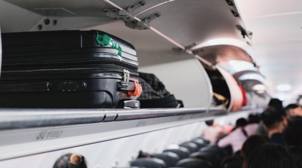compania aeriana jetstar anunta taxe si reguli noi privind bagajele de cabina ale pasagerilor