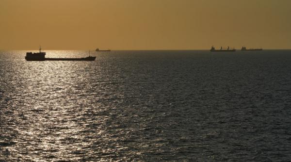 rusii au atacat cu drone nava germana emil in marea neagra