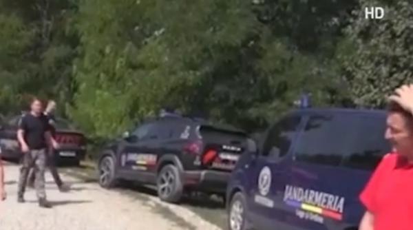 fetita din bacau disparuta de acasa a fost gasita dupa trei zile copila de 11 ani se ascunsese intr un dulap intr o casa vecina