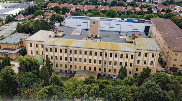 fosta fabrica de tigari de la sfantul gheorghe care a produs carpati si snagov devine centru stiintific pentru tineri