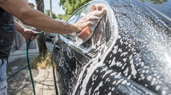 germania a anuntat amenzi de pana la 50 000 de euro celor care isi spala masina acasa