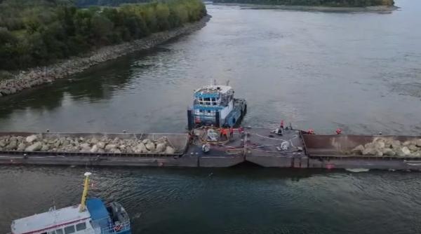 primele efecte ale scufundarii barjelor nivelul dunarii la centrala de la cernavoda a crescut cu patru centimetri