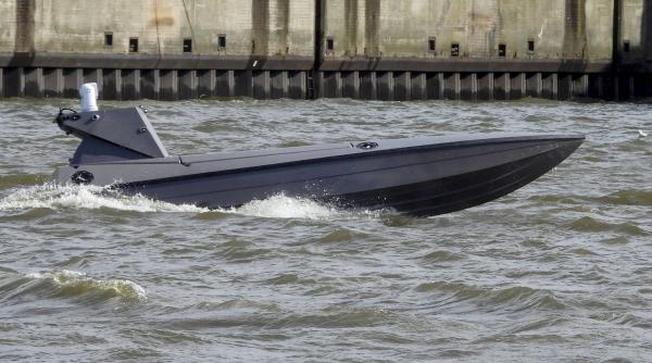 camerele dronelor navale ale marinei britanice transmiteau in secret informatii catre china modelul a fost folosit si in teste nato