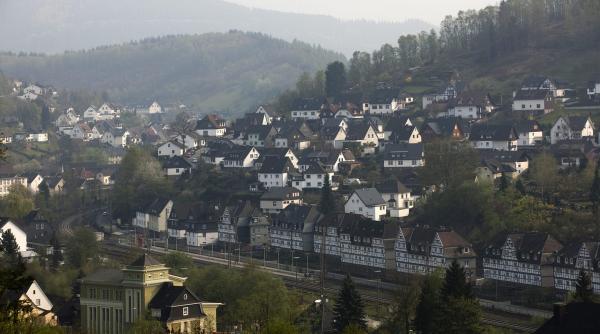 localitatea din europa care are atat de multi bani incat nu stie ce sa faca cu cei aproape 29 de milioane de euro in plus