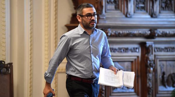 psd pune conditii pentru a vota legea salarizarii manole o lege care ii nemultumeste pe bugetari nu poate fi si nu trebuie votata