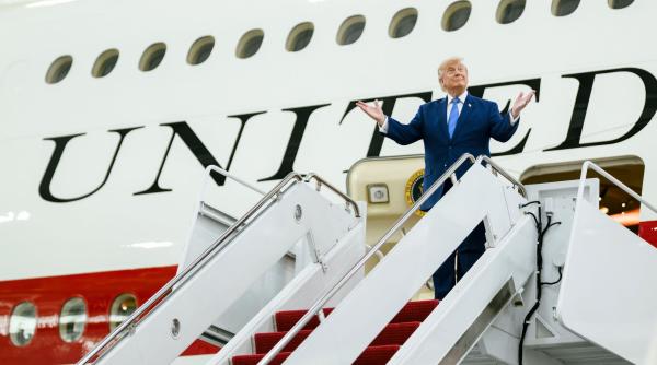 trump s a ascuns intr un camion de catering dupa summitul nato detaliile unei operatiuni secrete prin care a fost mutat in alt avion