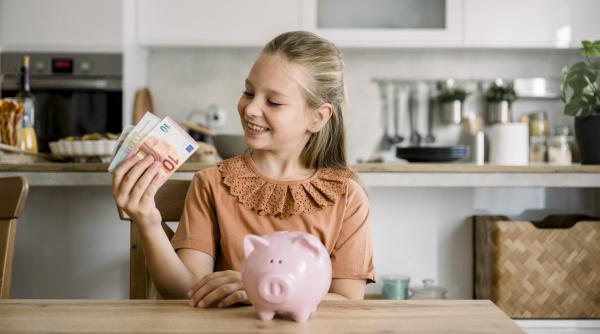 copiii din germania vor primi 10 euro pe luna pentru pensia privata pana la 18 ani care sunt conditiile
