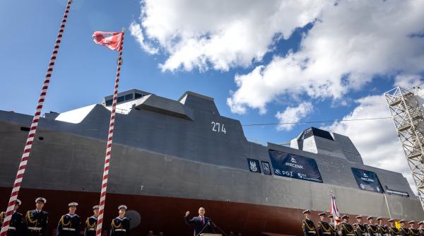 polonia prezinta lumii prima sa nava de razboi construita in zeci de ani are la baza un proiect britanic ce se stie despre orp wicher