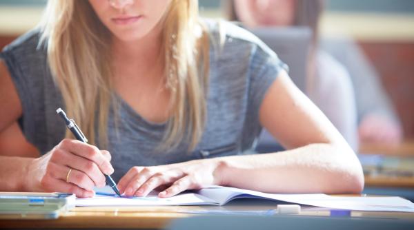subiectele si baremele la proba la alegere a profilului de la bac 2026 sesiunea de toamna au fost publicate