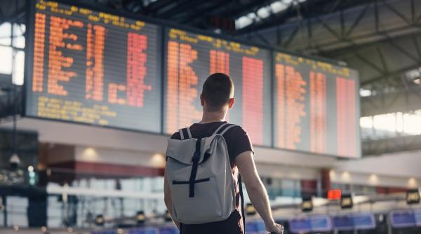 ue a amanat din nou pe termen nelimitat permisul de calatorie etias cine sunt turistii care scapa momentan de taxa de 20 de euro