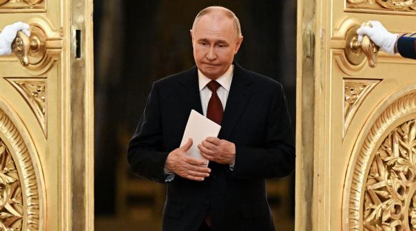 economia rusiei a revenit pe crestere dar expertii spun ca putin nu are motive de bucurie daca incepe mobilizarea va fi sfarsitul