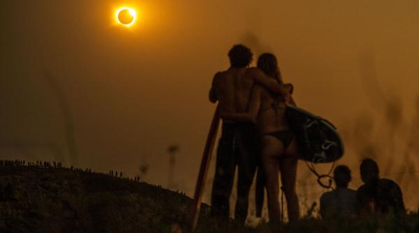 urmatoarea eclipsa totala de soare va fi cea mai lunga din ultimul secol romanii fac deja rezervari in tara din europa de unde se vede