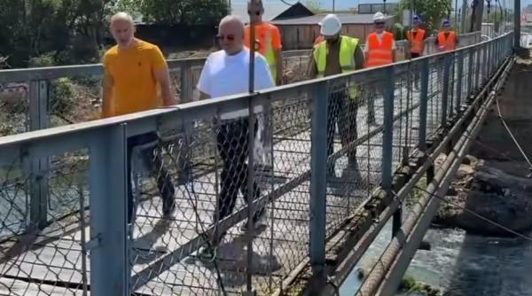 la cluj napoca se construieste un nou pod cu 6 milioane de euro imagini cu starea deplorabila in care se afla pasarela de acum