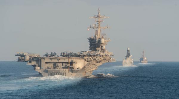 cnn cosmarul marinarilor de pe uss abraham lincoln se prelungeste pe nava este criza de apa si mancare apel pentru trump