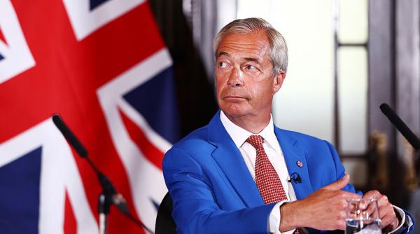 partidul lui nigel farage vrea sa opreasca ajutoarele sociale pentru strainii din marea britanie sunt vizati si romanii