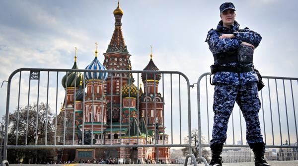 vladimir putin isi anuleaza marele festival de muzica militara din piata rosie din moscova de frica dronelor ucrainene