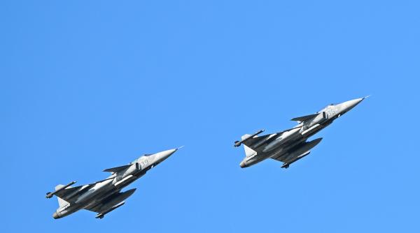 cum a provocat un avion chinez un incident de securitate nato la granita dintre romania si ungaria pilotii sa fie mai vigilenti
