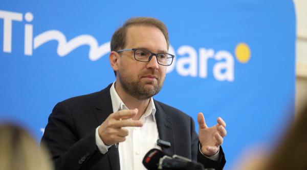 protest in timisoara pentru dominic fritz dupa decizia ccr care il lasa fara mandatul de primar
