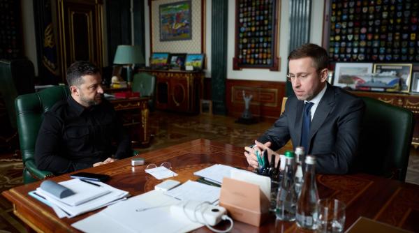 ucraina vrea sa i demita pe sefii unei banci de stat in urma unei anchete privind spalarea a milioane de dolari
