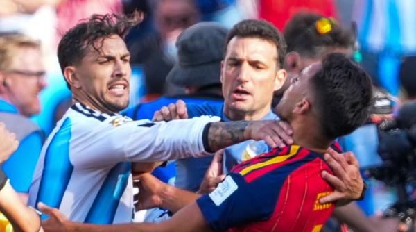 argentinianul leandro paredes a fost suspendat 10 meciuri dupa bataia de la finalul cupei mondiale 2026