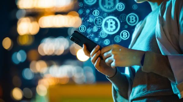 revenire spectaculoasa a bitcoin criptomoneda a crescut cu 25 dupa un semnal dat de casa alba