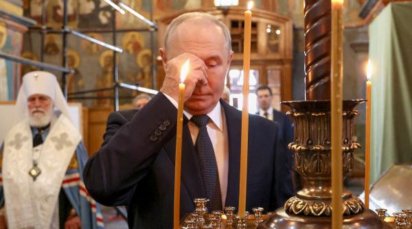 cnn august negru de cateva decenii in aceasta luna are loc o criza care zguduie rusia va scapa putin de acest blestem