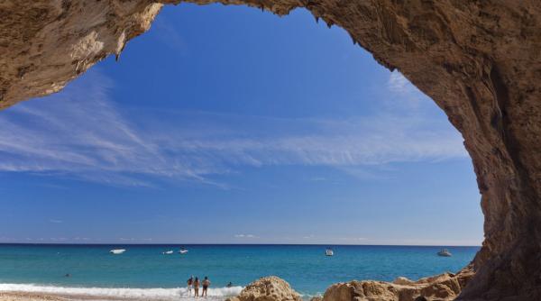 insula din europa desemnata cea mai frumoasa destinatie a anului are unele dintre cele mai spectaculoase plaje din mediterana