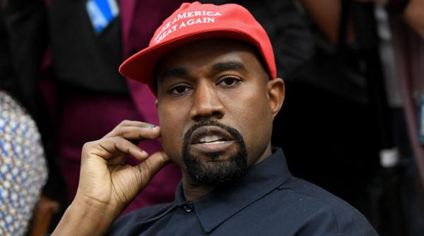 gazprom arena a anulat concertul rapperului american kanye west dupa un telefon de la kremlin