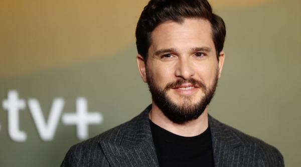 de la game of thrones la harry potter kit harrington va interpreta un personaj popular in noul serial hbo