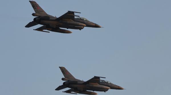 Turcia e acuzată că intră ilegal cu avioane militare și drone în spațiul aerian al Ciprului