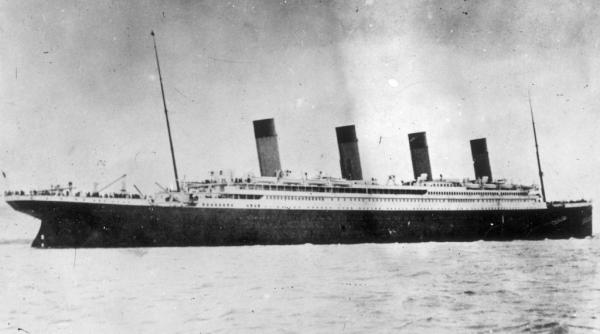 sua si franta se bat pe colectia obiectelor salvate de pe titanic administratia trump se opune vanzarii lor la licitatie