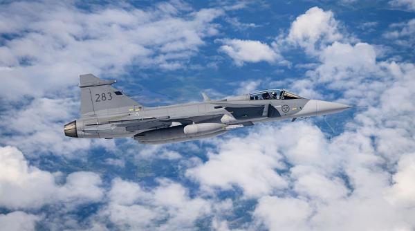 suedia trimite avioane de vanatoare si nave de razboi in finlanda