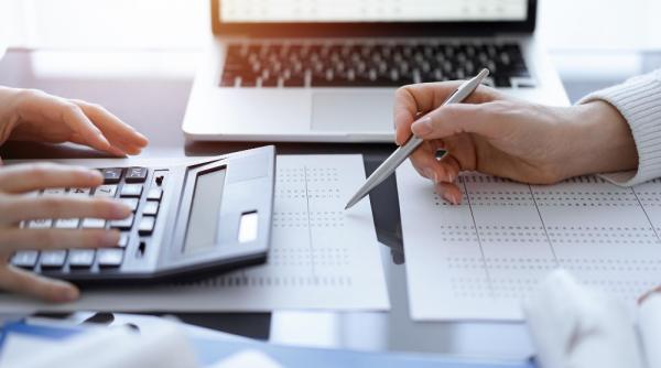Calculator impozit dividende 2026: cât rămâne net din banii scoși din firmă