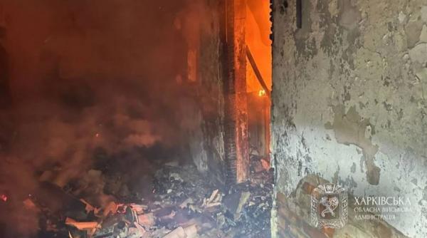 Noapte de foc în Ucraina. Rusia a atacat un spital în Herson. Iar oraşul Izium a fost lovit cu bombe ghidate. "Atacul continuă"