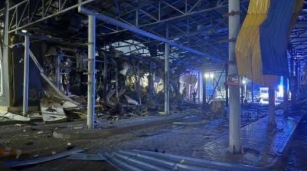 rusia a bombardat punctul de trecere a frontierei dintre ucraina si romania traficul e oprit la isaccea zelenski a fost intentionat