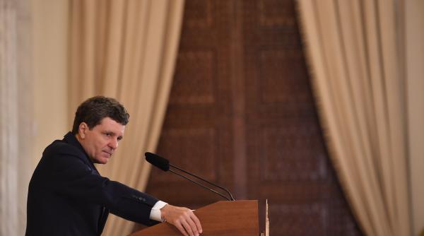 Surse: Nicușor Dan amână desemnarea unui candidat pentru funcția de premier. Pe masă au rămas variantele Grindeanu și Nazare