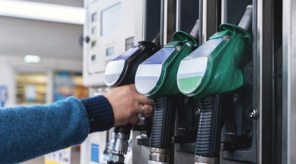 ce trebuie sa faci daca din greseala ai alimentat la pompa cu benzina in loc de motorina sfatul soferilor cu experienta